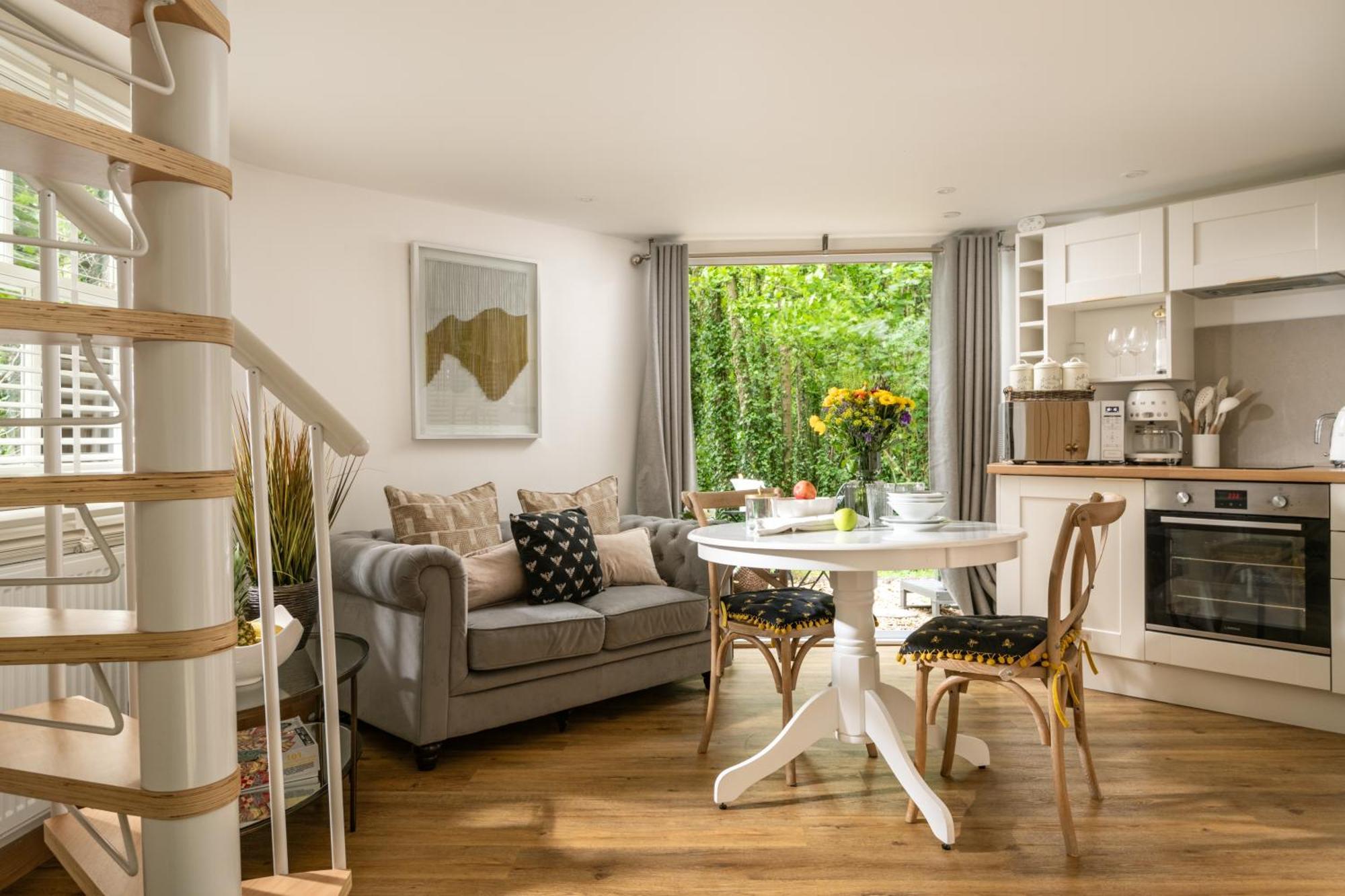 Willa Honeycombe - Treehouse In The Heart Of Dorset Blandford Forum Zewnętrze zdjęcie