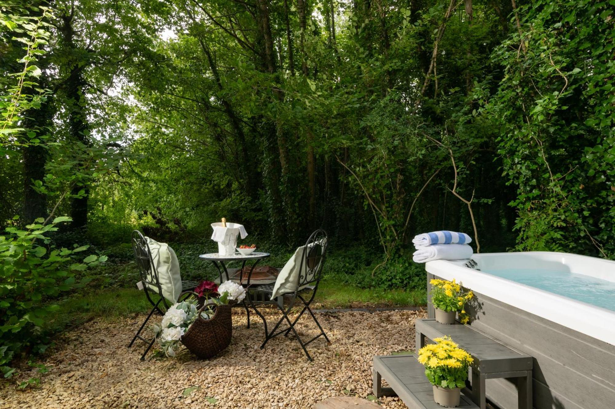 Willa Honeycombe - Treehouse In The Heart Of Dorset Blandford Forum Zewnętrze zdjęcie